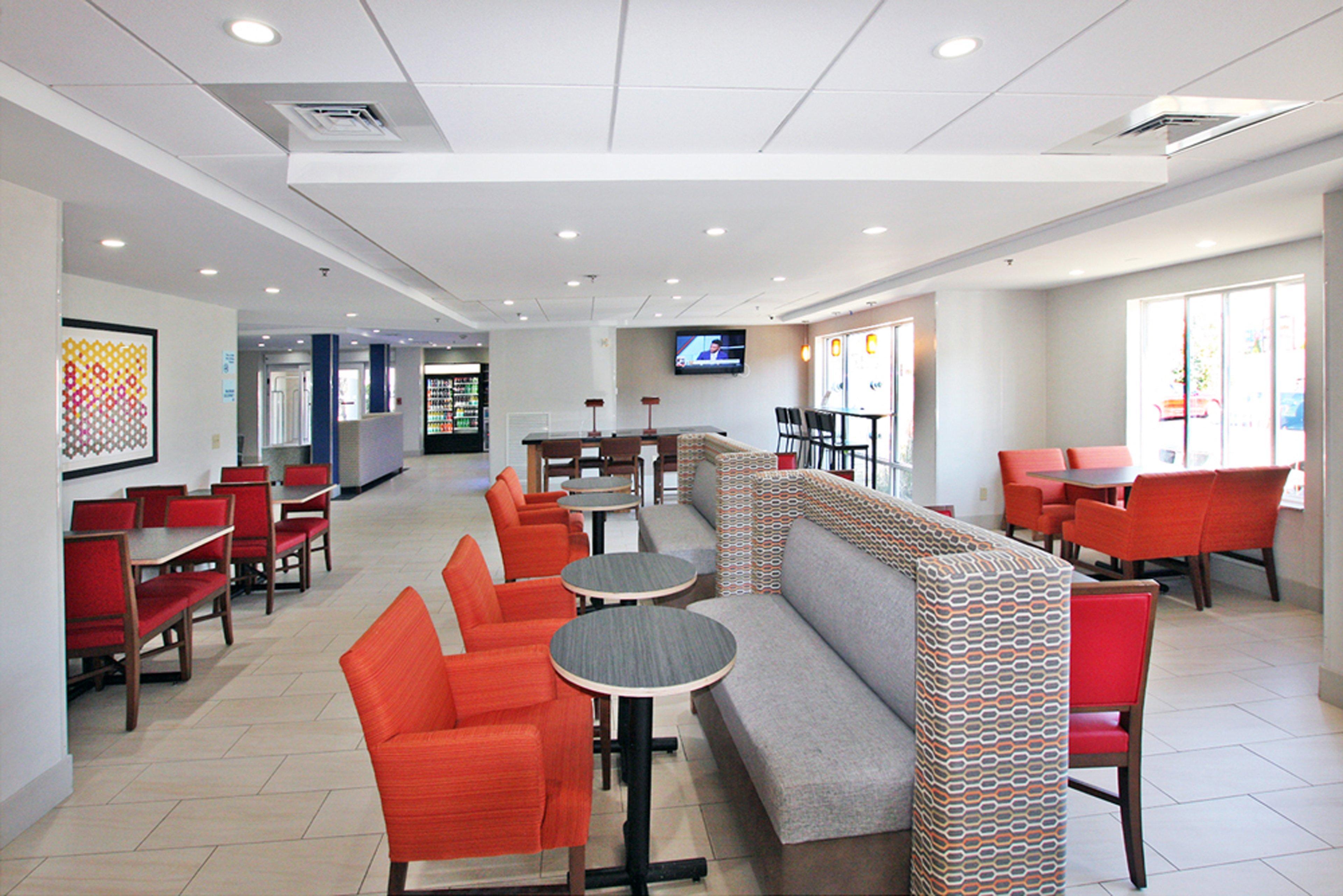 Holiday Inn Express Branford-New Haven By Ihg Exterior photo
